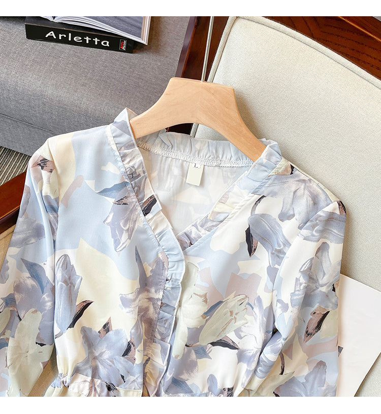 Plus Size Korean Watercolour Floral Long Sleeve Blouse